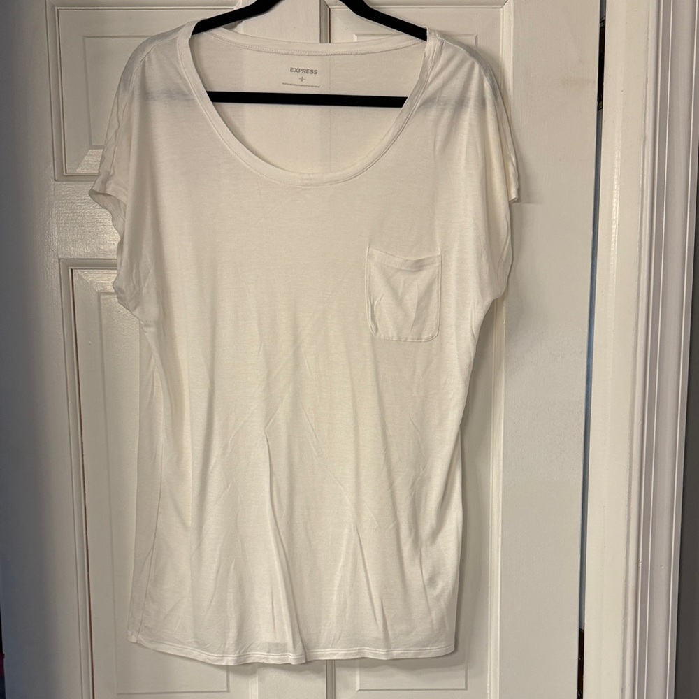 Express White Scoop Neck Pocket Tee